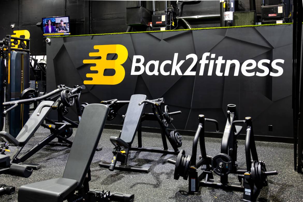 Home Editors Studio-2961